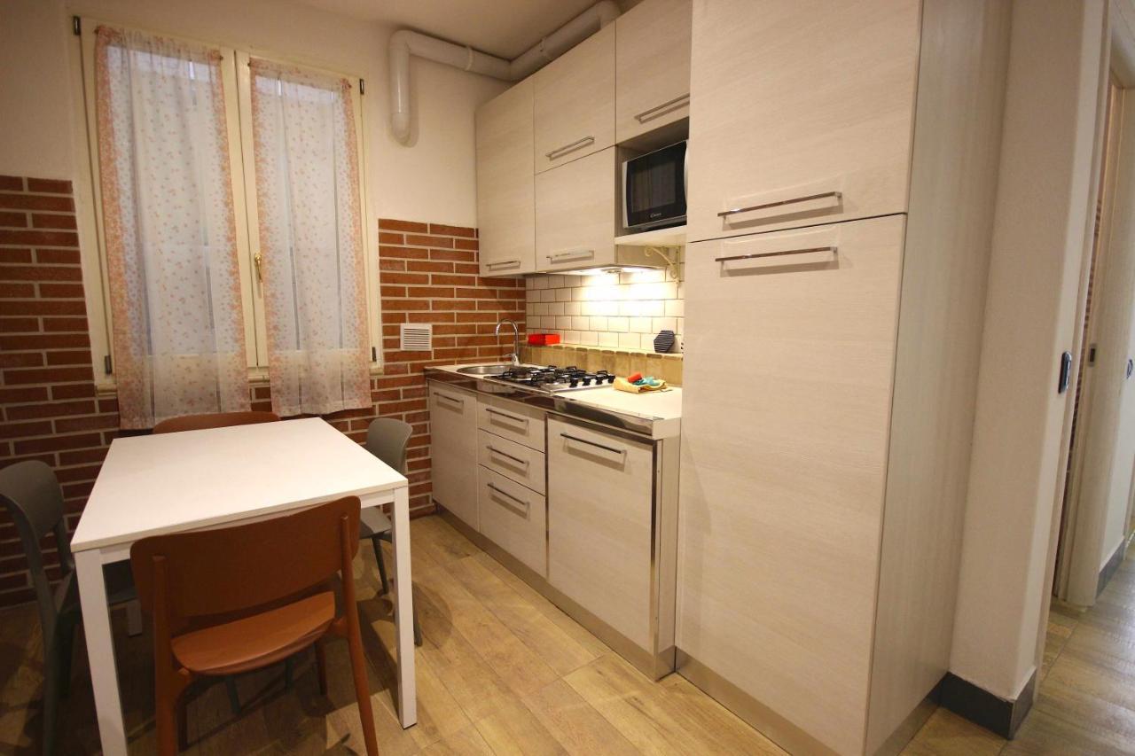 Case Vr Holiday Happy House Verona Exterior photo